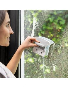 MERCAHOGAR Limpiacristales Magnético Magly InnovaGoods